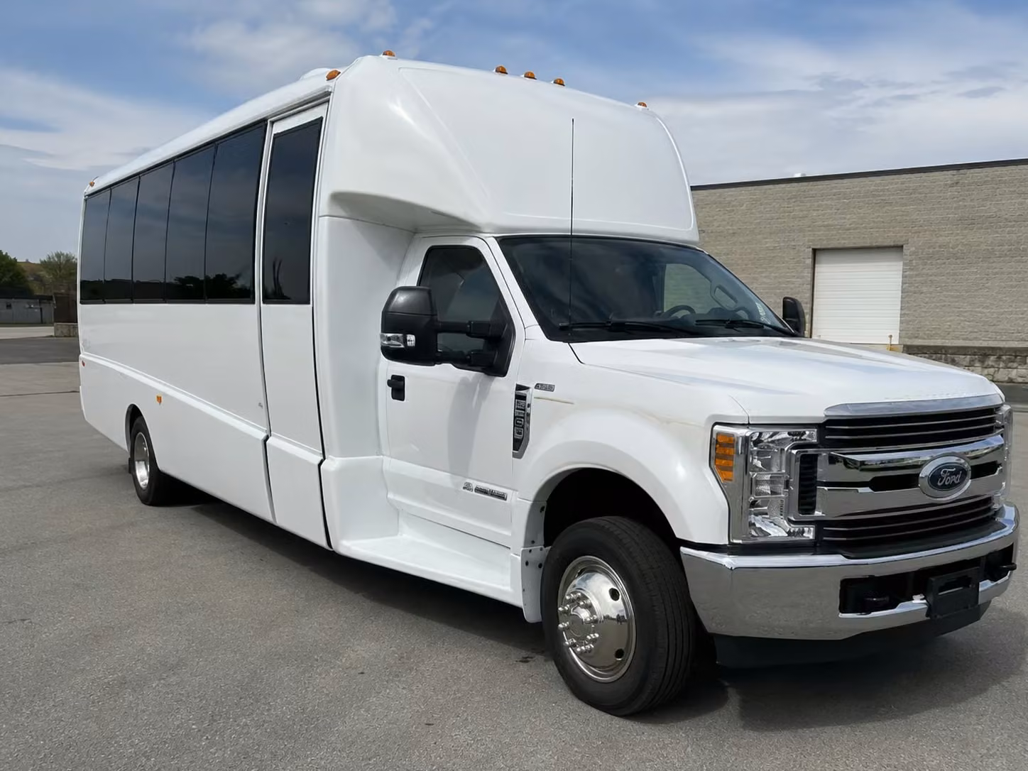 compare minibuses and charter buses for large westminster prom groups